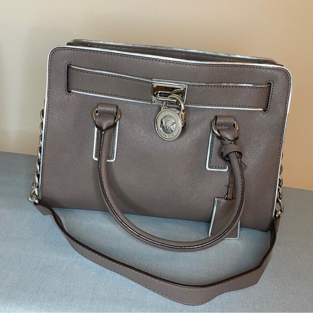 Michael Kors Hamilton Saffiano Leather Gray Shoulder Bag with Silver Charm - Picture 2 of 10